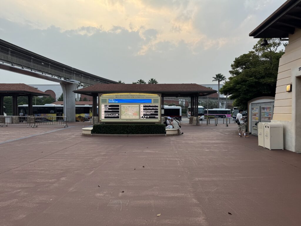 ディズニーシー_タクシー乗り場5