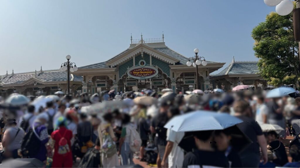 ディズニーランド_開園前